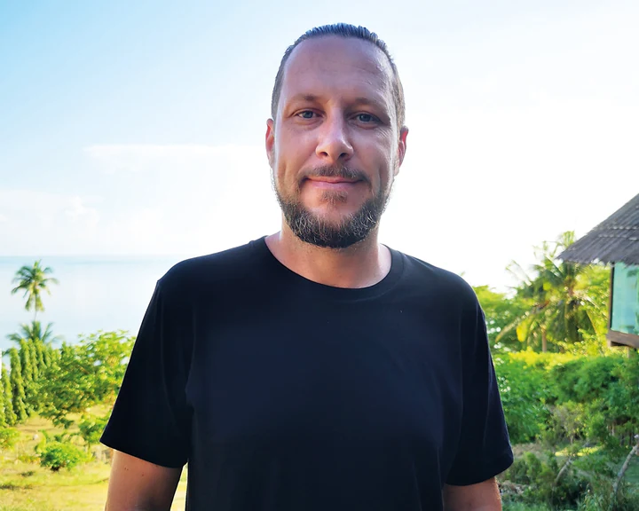 Tobi in Thailand